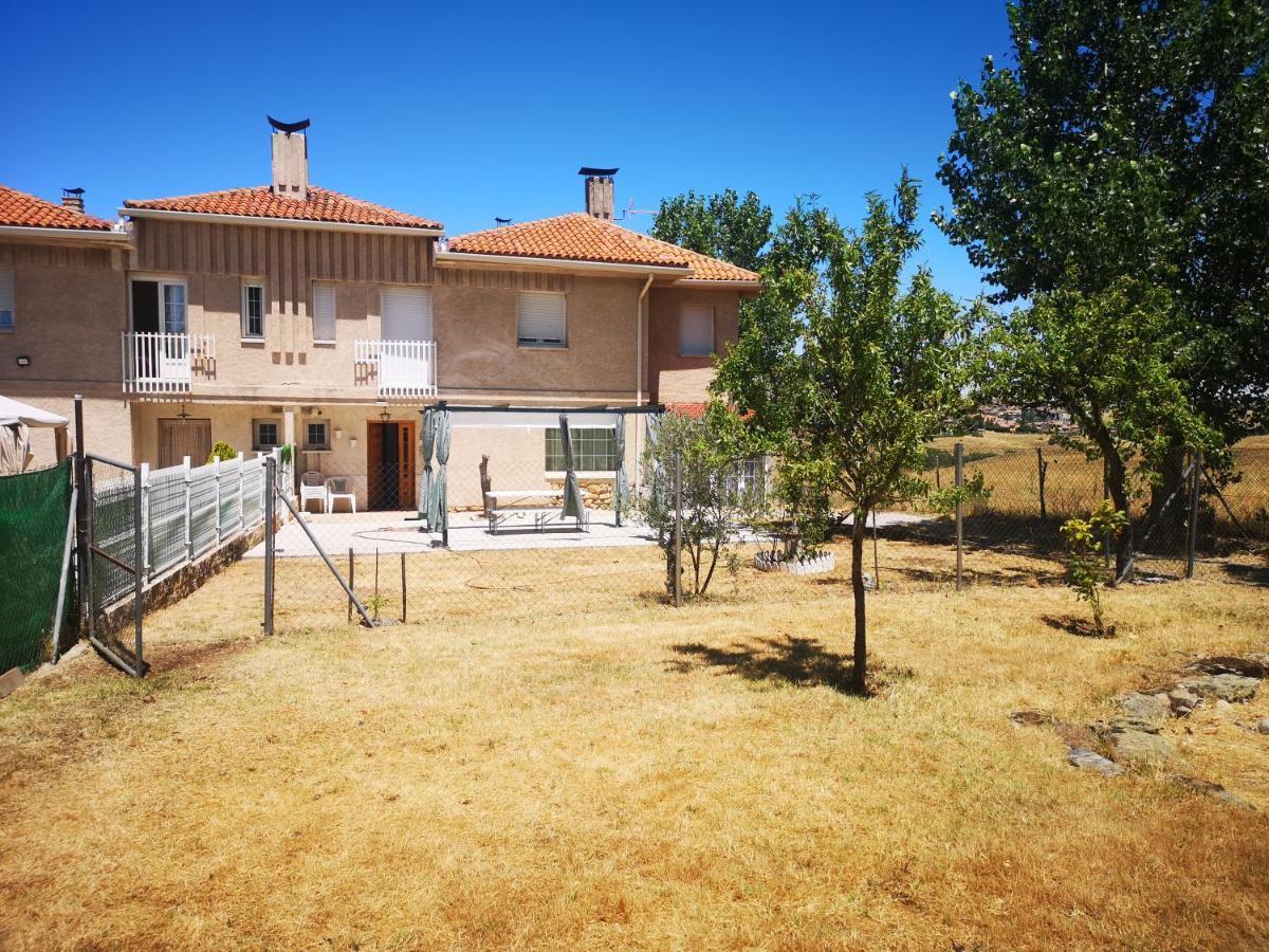 San Cristóbal de Segovia Agradable Casa Con Jardin: Casasola 빌라 외부 사진