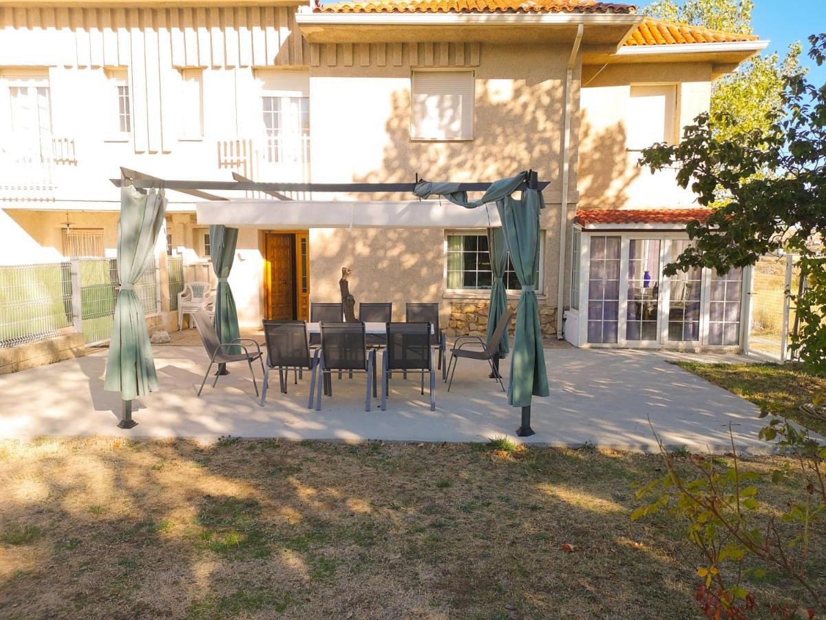 San Cristóbal de Segovia Agradable Casa Con Jardin: Casasola 빌라 외부 사진